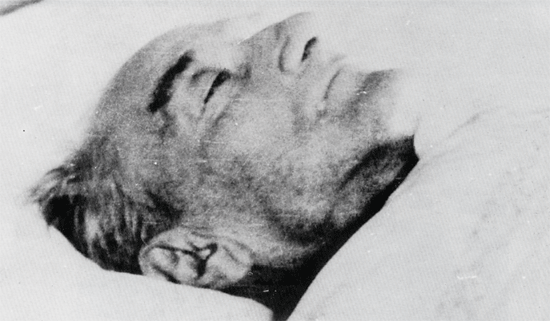 Atatürk, ölüm, 10 kasım